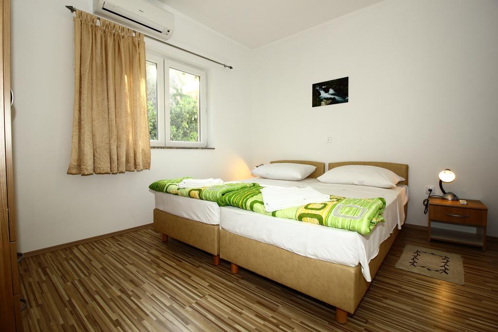 Apartments Vesna 察夫塔特 客房 照片