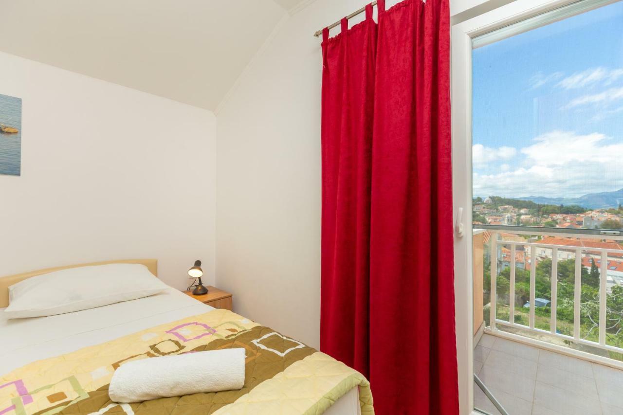 Apartments Vesna 察夫塔特 外观 照片